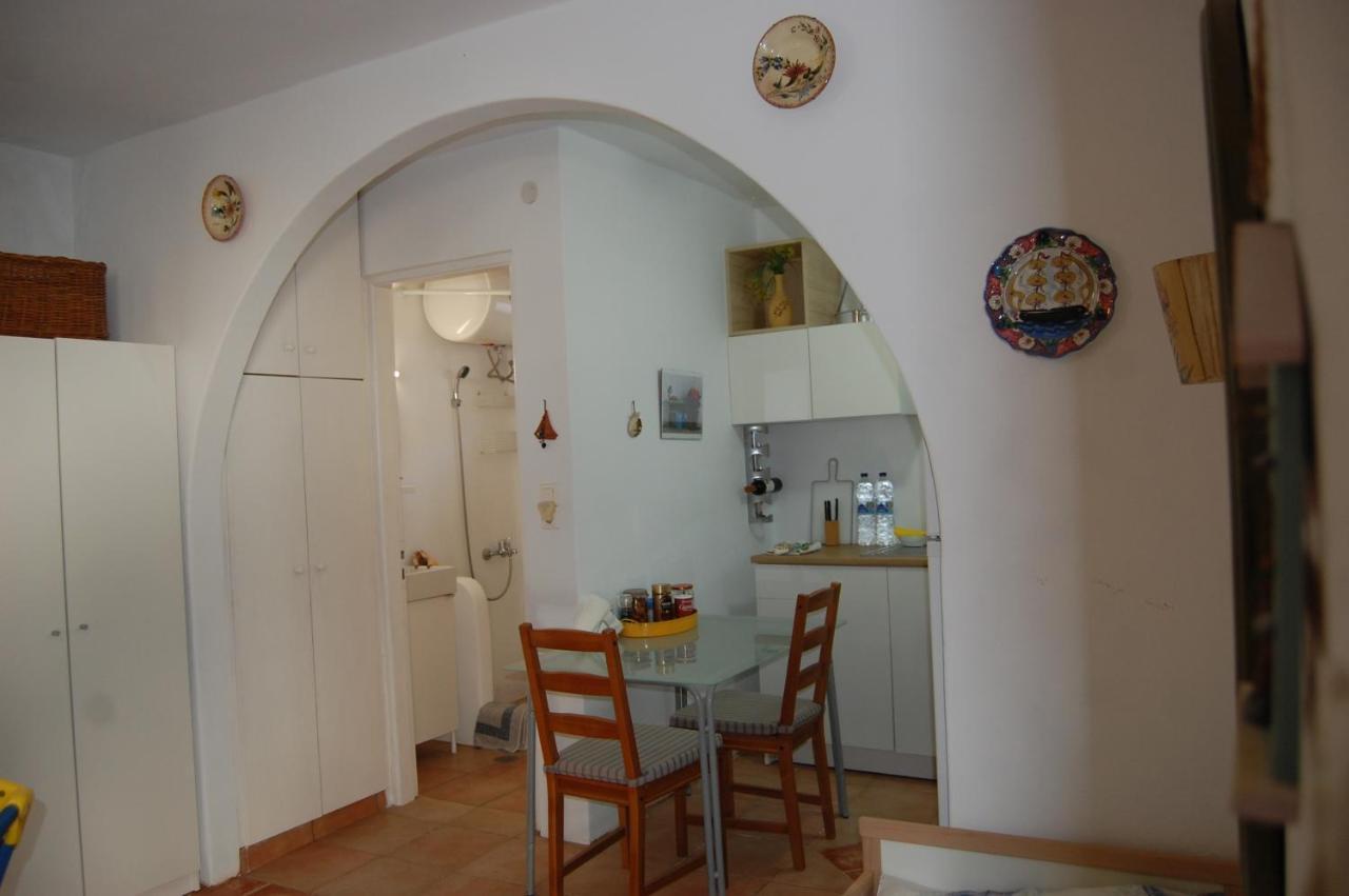 Cosy Studio In Allopronoia Sikinos Alopronia エクステリア 写真